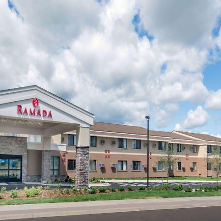 Ramada By Wyndham Minneapolis Golden Valley Экстерьер фото